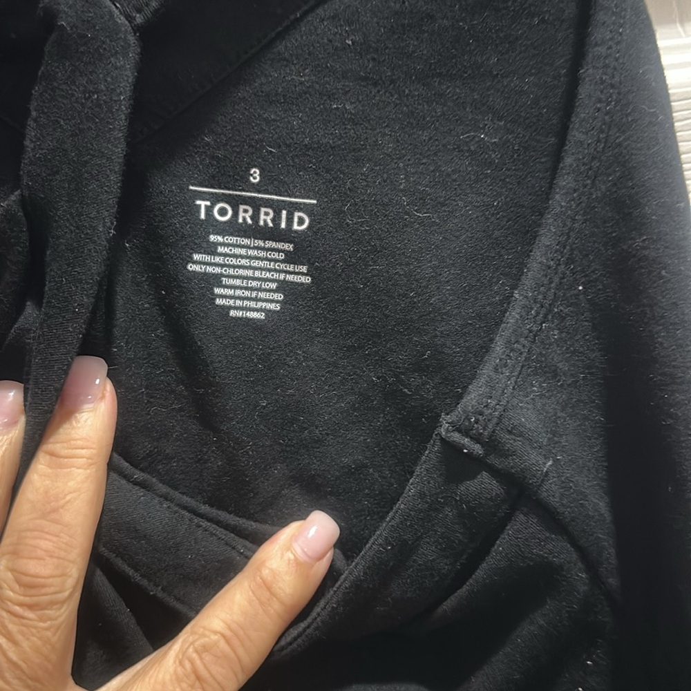 Torrid Black Tank Top - Picture 2 of 3